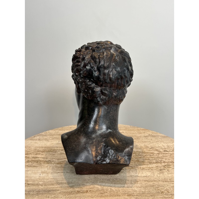 Buste d'Homme Grec à l'Antique en Plâtre Patiné Façon Bron | Maison Barrois