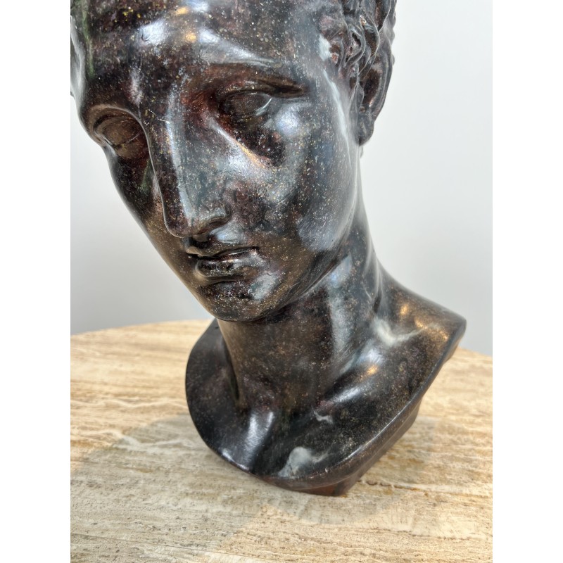 Bust of a Greek Man in the Antique Manner in Patinated Pla | Maison Barrois