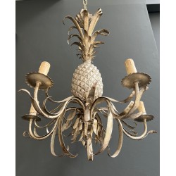 Lustre Ananas en Tôle Patinée Crème et Argentée à Six Lumi | Maison Barrois