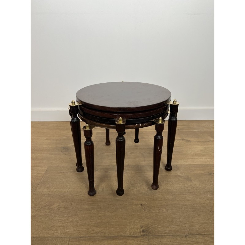 Suite de Quatre Tables Gigognes Superposables Pivotantes E | Maison Barrois