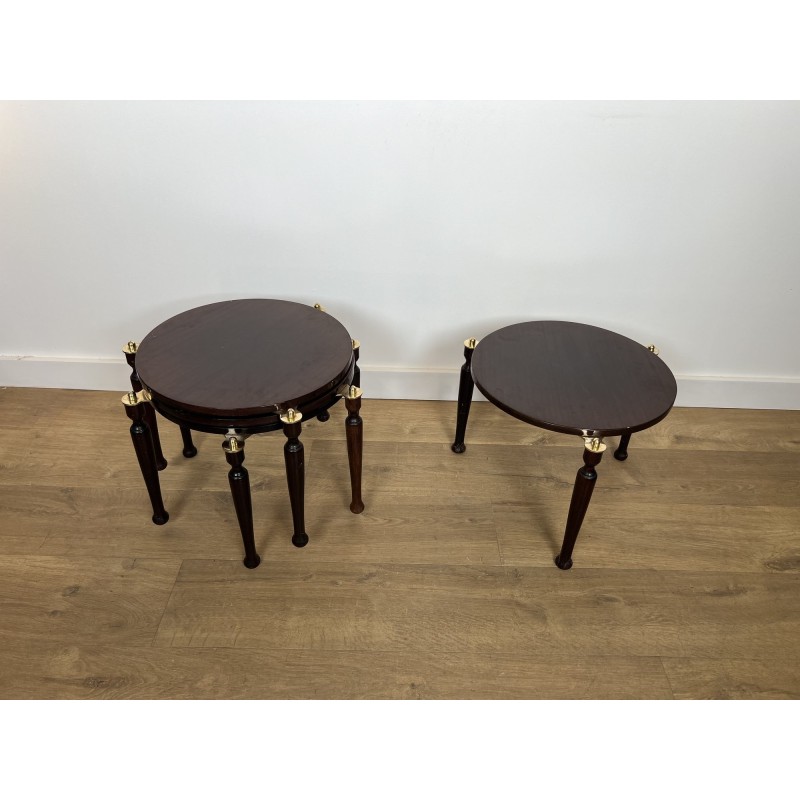 Suite de Quatre Tables Gigognes Superposables Pivotantes E | Maison Barrois