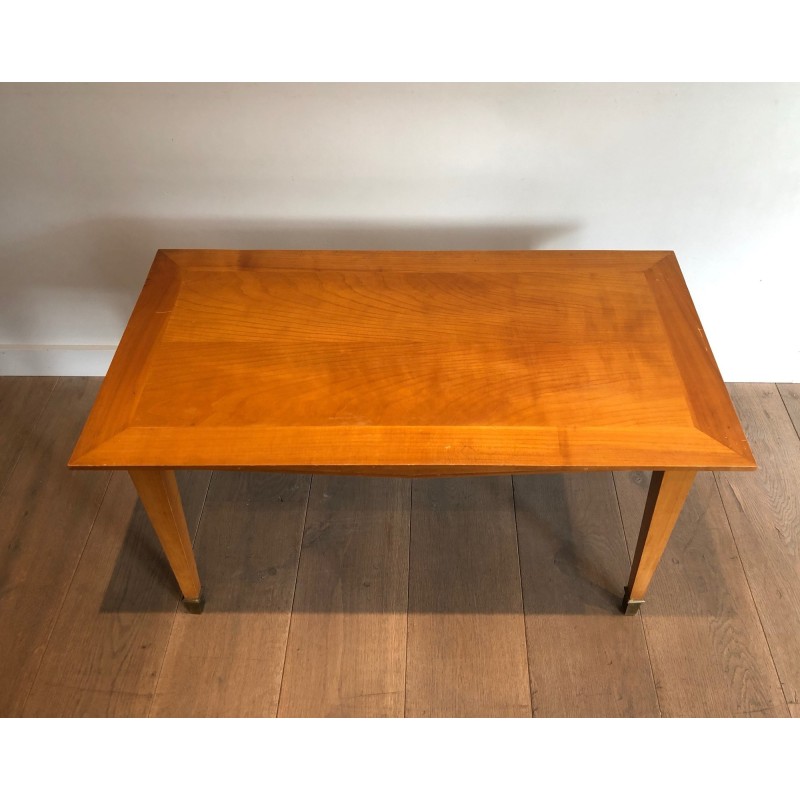 Table Basse en Cerisier à Pieds Fuselés et Sabots de Laito | Maison Barrois