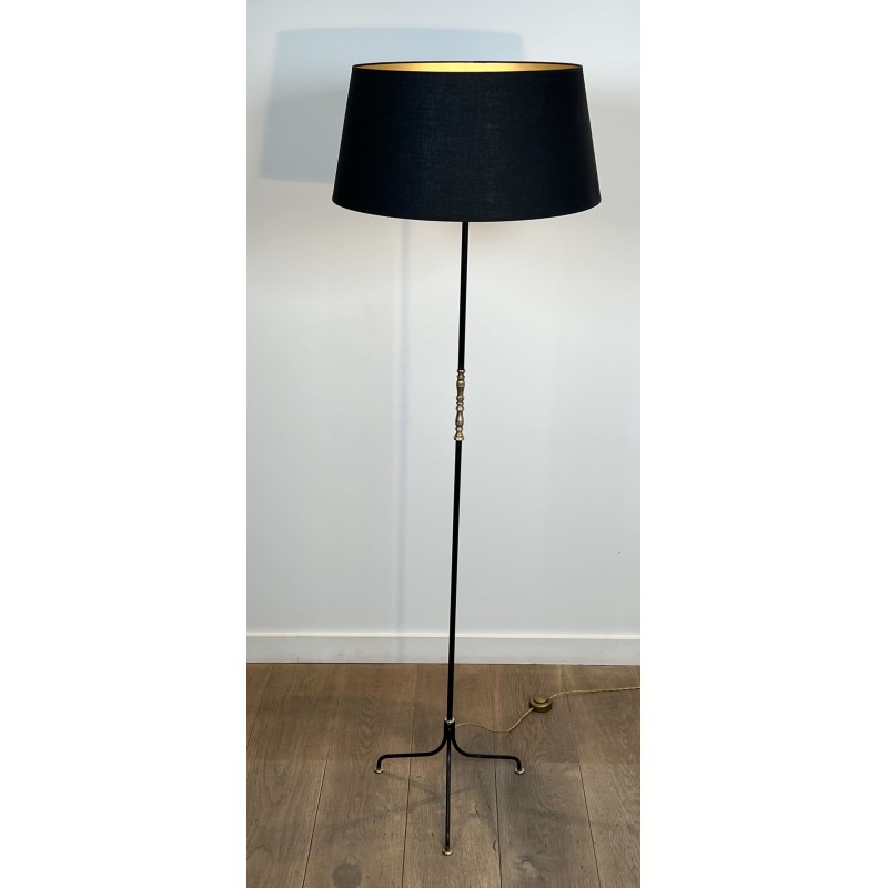 Lampadaire Tripode en Métal Laqué Noiret Laiton, Modernist | Maison Barrois