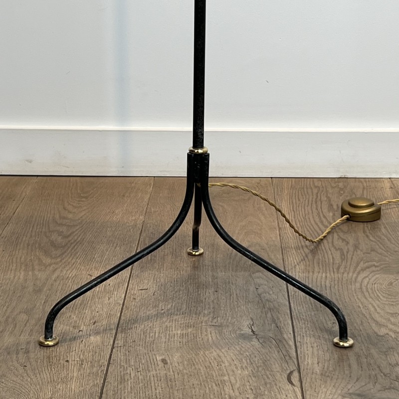 Lampadaire Tripode en Métal Laqué Noiret Laiton, Modernist | Maison Barrois