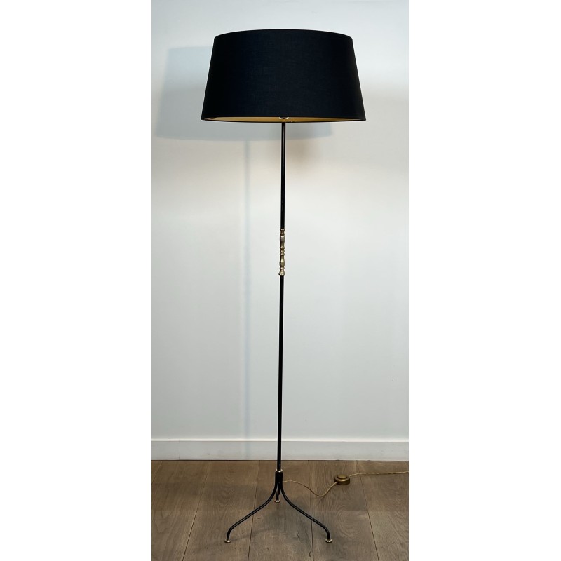 Lampadaire Tripode en Métal Laqué Noiret Laiton, Modernist | Maison Barrois