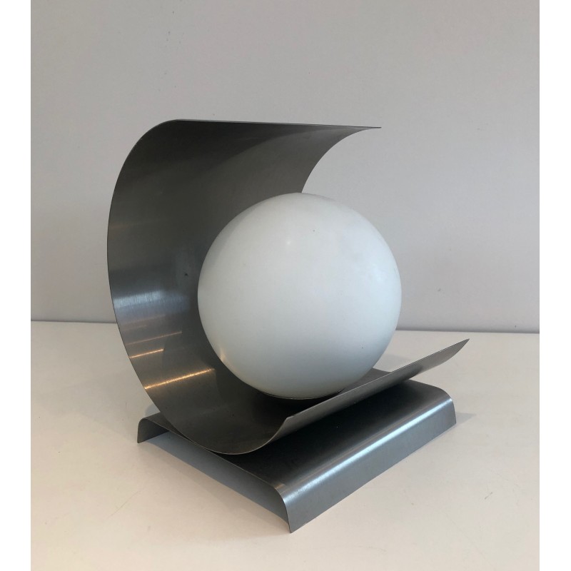 Lampe Moderniste en Tôle d'Acier Brossé Et Boule, Modernis | Maison Barrois