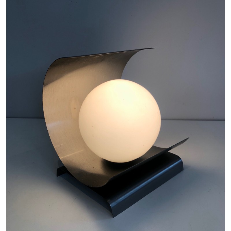 Lampe Moderniste en Tôle d'Acier Brossé Et Boule, Modernis | Maison Barrois