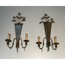 Paire d'Appliques en Métal Doré à Miroirs Gravés à Décors, | Maison Barrois