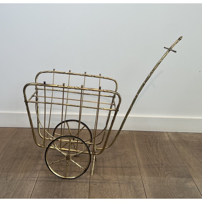 Rare Porte-Revues à Roulettes en Forme de Charrette en Bro | Maison Barrois