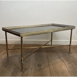 Table Basse Rectangulaire en Laiton à Galerie Ajourée, Néo | Maison Barrois