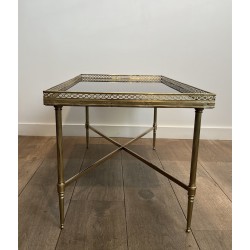 Table Basse Rectangulaire en Laiton à Galerie Ajourée, Néo | Maison Barrois