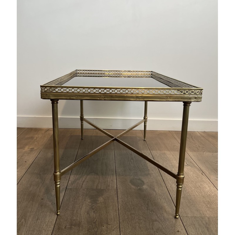 Table Basse Rectangulaire en Laiton à Galerie Ajourée, Néo | Maison Barrois