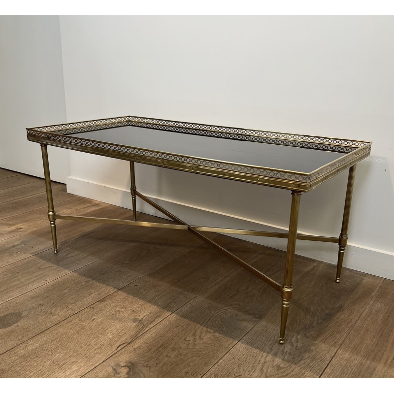 Table Basse Rectangulaire en Laiton à Galerie Ajourée, Néo | Maison Barrois
