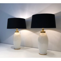 Paire de Lampes en Céramique Blanche de Forme Ovoïde à Mon | Maison Barrois