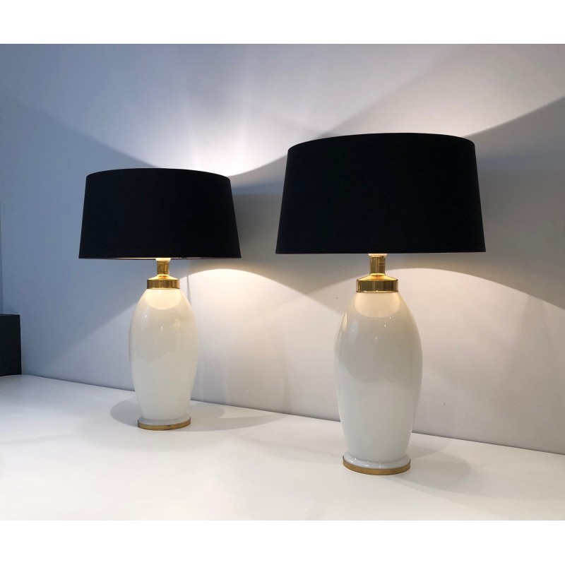 Paire de Lampes en Céramique Blanche de Forme Ovoïde à Mon | Maison Barrois