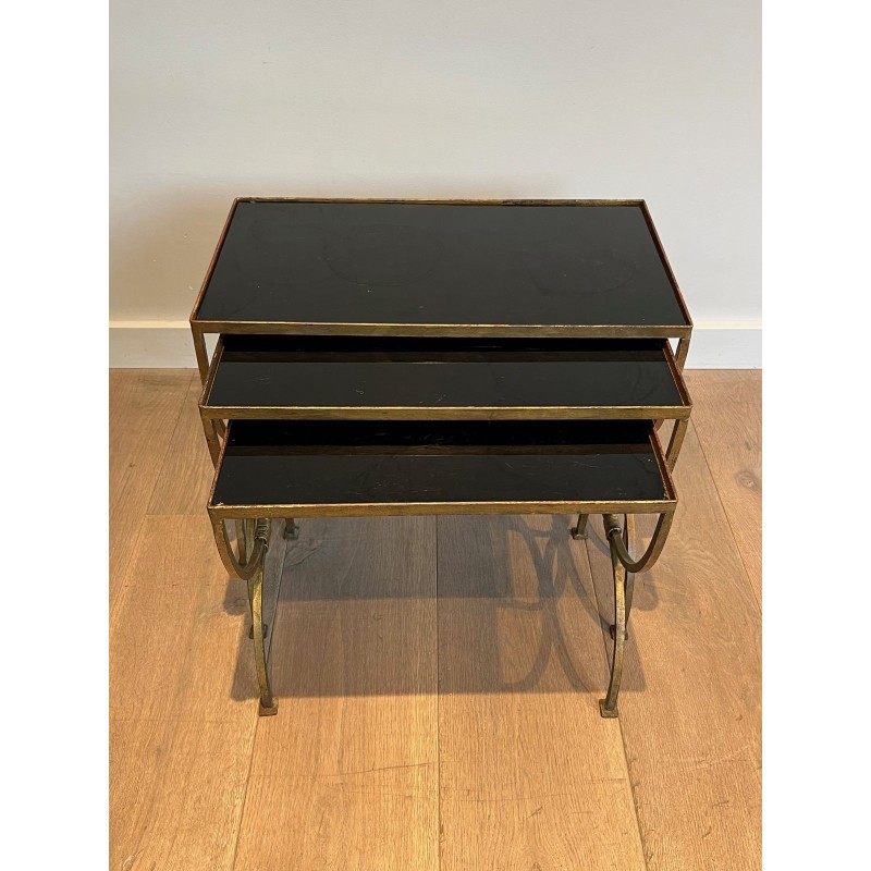Suite de Trois Tables Gigognes en Fer Forgé Doré à Piètement, Néo-classique, Travail Français, de la Maison Ramsay, vers 1940