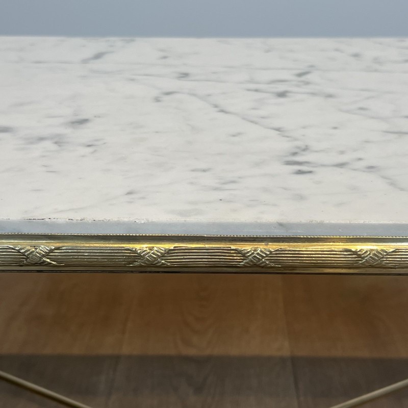 Table Basse Rectangulaire en Laiton à Plateau de Marbre Blanc, Néo-classique, Travail Français, de la Maison Jansen, vers 1950