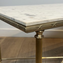 Table Basse Rectangulaire en Laiton à Plateau de Marbre Blanc, Néo-classique, Travail Français, de la Maison Jansen, vers 1950