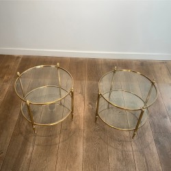 Paire de Bouts de Canapé Ronds en Laiton à Deux Plateaux, Néo-classique, Travail Français, de la Maison Jansen, vers 1950
