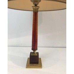 Élégante Lampe Celluloïd Rouge et Laiton, Travail Français, vers 1950