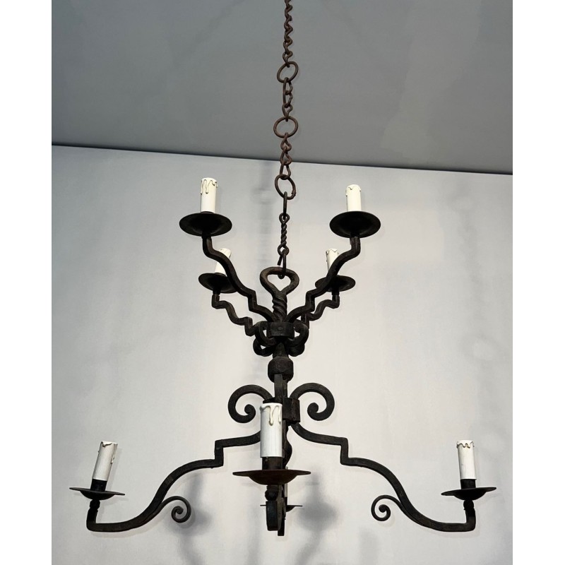 Lustre Fer Forgé Gothique à 2 Niveaux et 8 Bras, Travail Français, vers 1940 – Maison BARROIS