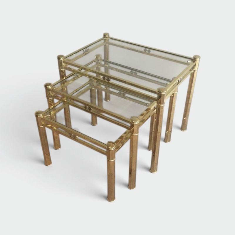 Suite de 3 Tables Gigognes en Laiton