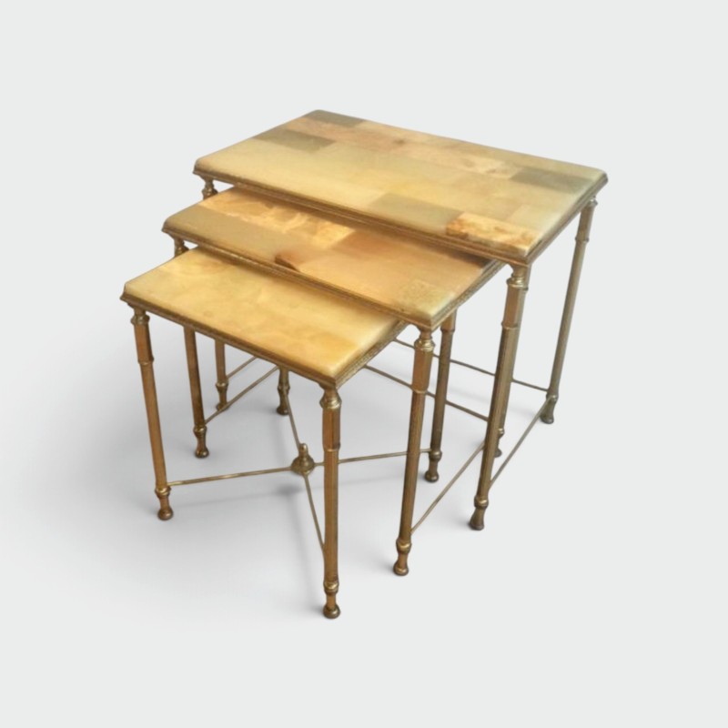 Tables Gigognes Métal Doré Onyx 1940 | Maison BARROIS