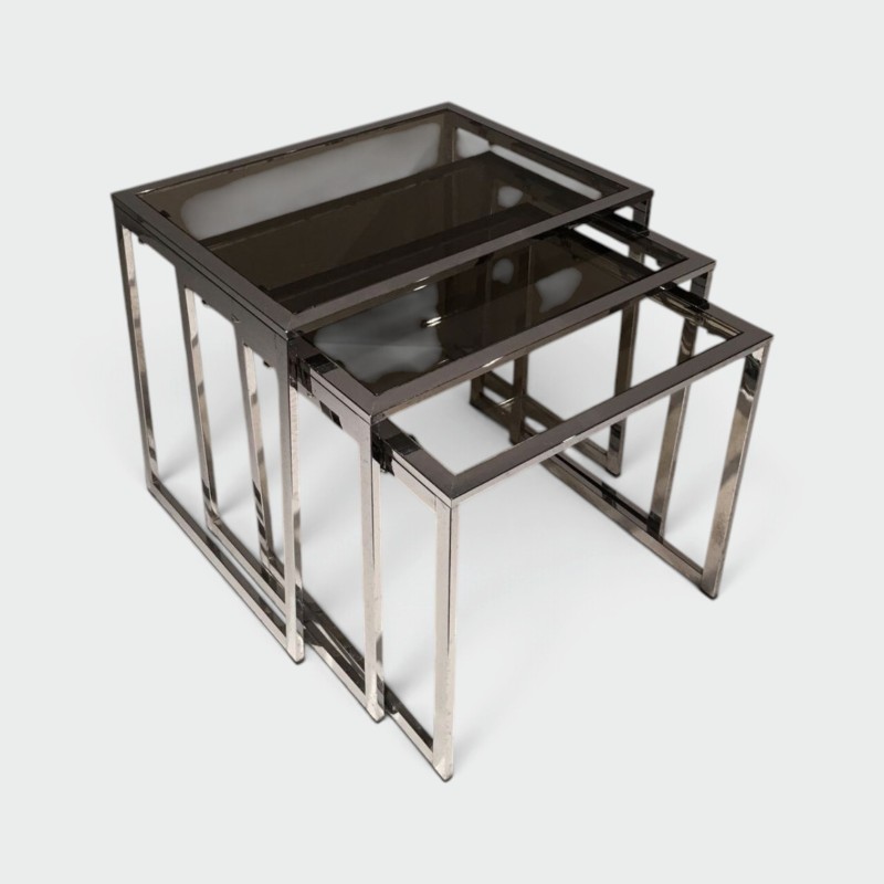 Suite de Trois Tables Gigognes en Chrome et Verre Fumé, France vers 1970