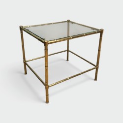 Bout de Canapé Biétagère en Laiton Faux-Bambou et Verre, dans le Goût de Jacques Adnet, c.1970