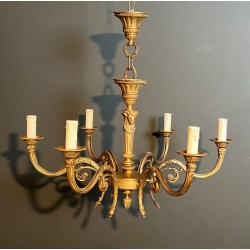 Lustre Bronze aux Têtes de Béliers, Style Louis XVI, Goût Maison Jansen, vers 1940 – Maison BARROIS