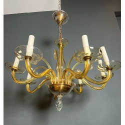Lustre en Cristal de Murano de Couleur Orangée à 8 Bras de Lumière. Travail Italien. Vers 1970