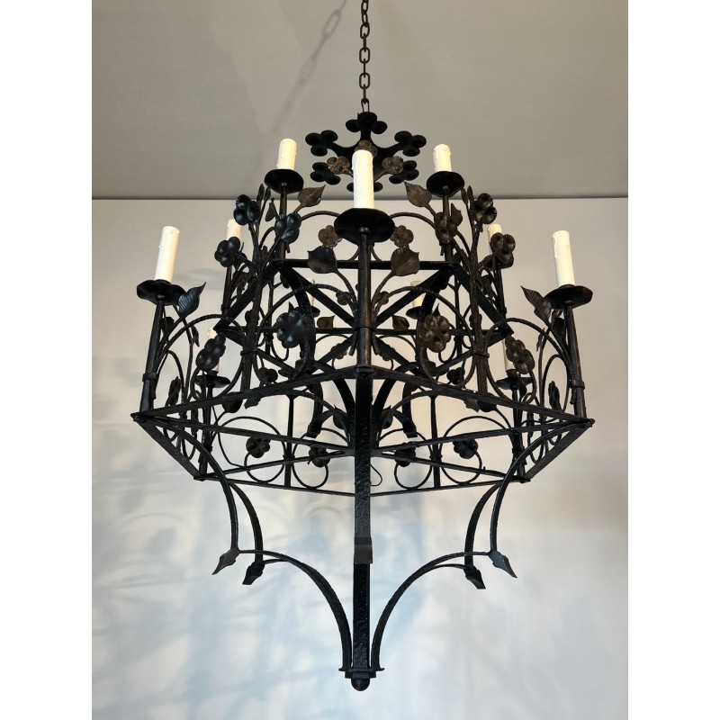 Lustre Fer Forgé 12 Lumières Trèfles Feuillages Style Gothique France circa 1900