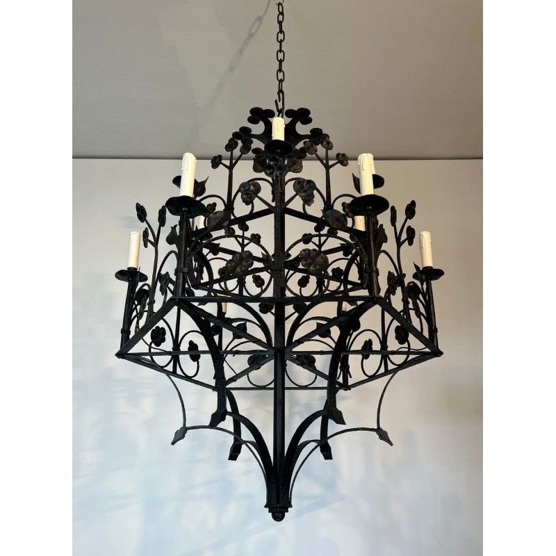 Lustre Fer Forgé 12 Lumières Trèfles Feuillages Style Gothique France circa 1900