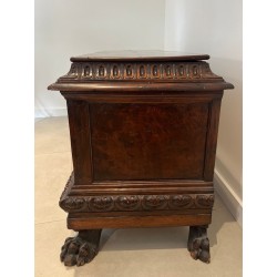 Large Carved Walnut Cassone, Italian Renaissance, 17th Century | Maison BARROIS