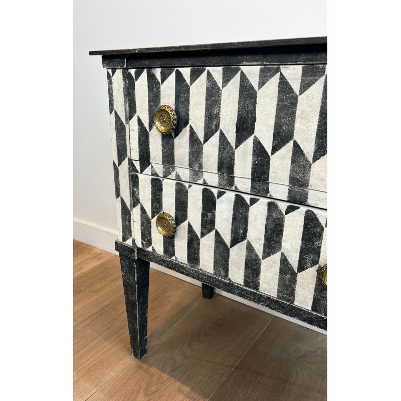 Petite Commode Italienne Bois Peint, Damier Trompe-l’œil, XIXᵉ Siècle | Maison BARROIS