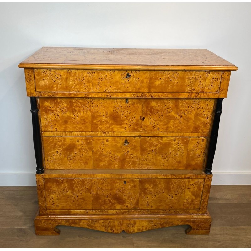 Biedermeier Four-Drawer Chest in Bird’s-Eye Maple, Germany, 19th Century | Maison BARROIS