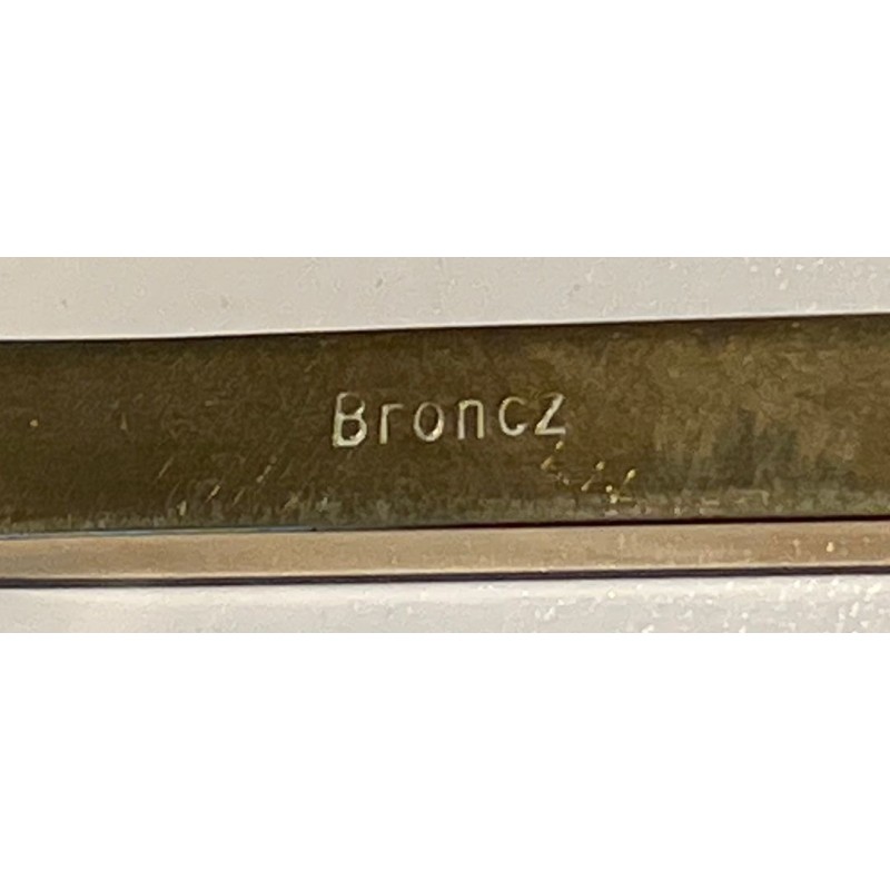 Porte-Revues en Bronze Poli et Verre signé Jacques Théophile Lepelletier et estampillé Broncz