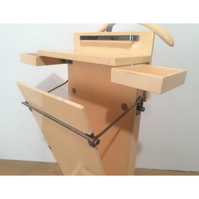 Lacquered Wood Valet Stand, Mid-Century Modern, French circa 1975 | Maison BARROIS