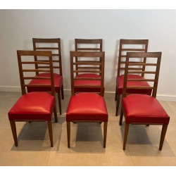 Suite de Six Chaises Art Déco Chêne, Skaï Rouge, Travail Français, v. 1940