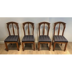 Suite de Quatre Chaises Art Nouveau Merisier, Décors Floraux, vers 1900