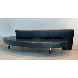 Rare Canapé Oval Cuir Noir Pieds Chromés Mid-Century Modern France 1970
