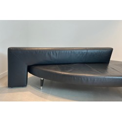 Rare Canapé Oval Cuir Noir Pieds Chromés Mid-Century Modern France 1970