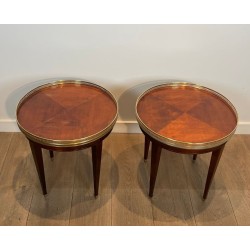 Paire de Tables Bouillottes Acajou et Laiton, Travail Français, vers 1940 | Maison BARROIS