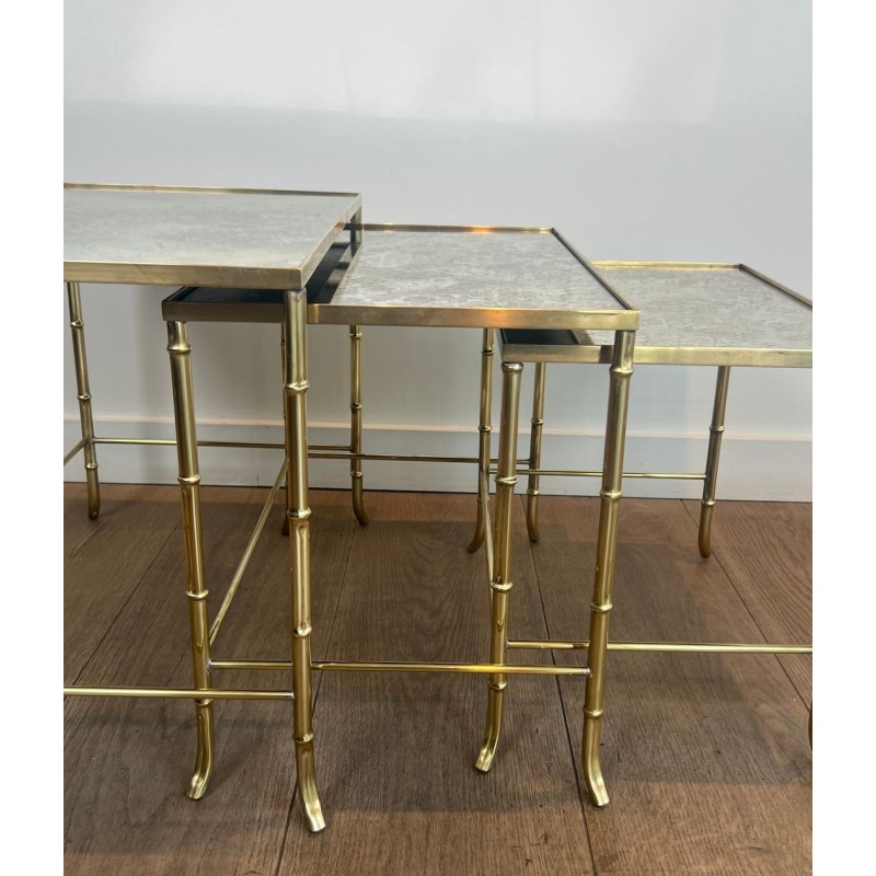 Faux-Bamboo Brass Nesting Tables with Églomisé Mirror Tops, Maison Baguès, circa 1940 | Maison BARROIS