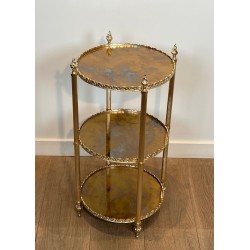 Sellette Ronde en Laiton Argenté à Triple Plateaux de Miroirs Eglomisés de la Maison Jansen