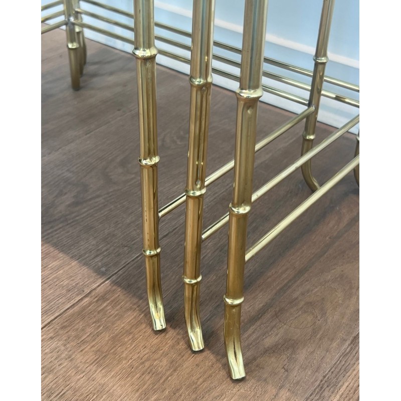 Faux-Bamboo Brass Nesting Tables with Églomisé Mirror Tops, Maison Baguès, circa 1940 | Maison BARROIS