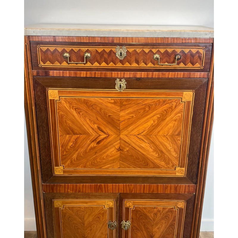 Sécrétaire à Abattant Louis XVI Marqueterie, Marbre de Carrare, vers 1800 | Maison BARROIS