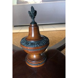 Important Guéridon à Pied Central en Acajou, Laiton et Bronze et Pouvant Former Une Grande Table de Salle à Manger