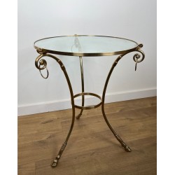 Guéridon Tripode Néoclassique Laiton et Verre, Goût Maison Jansen, vers 1970 | Maison BARROIS