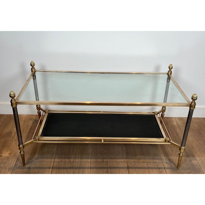 Table Basse Néoclassique Laiton, Verre et Cuir Noir Bordé Or, Maison Jansen, vers 1940 | Maison BARROIS